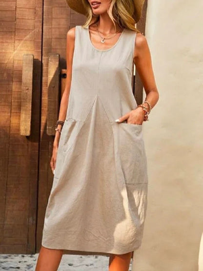 Robe d'été sans manches à col U, avec poches.